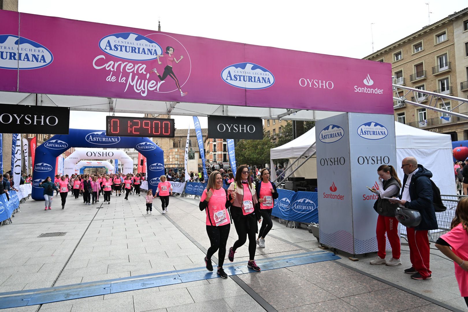 Todas las fotos de la Carrera de la Mujer de Zaragoza 2023. 8607