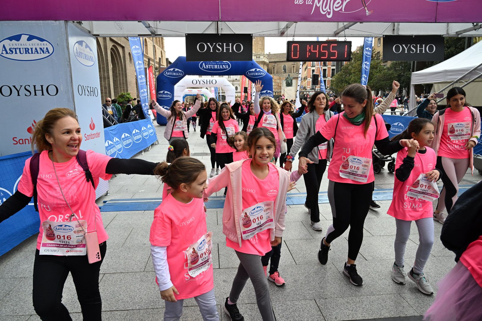 Todas las fotos de la Carrera de la Mujer de Zaragoza 2023. 9819