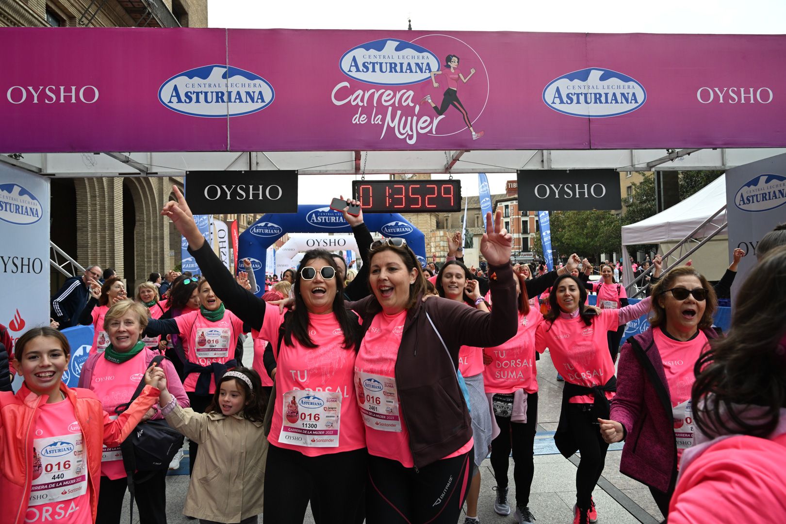 Todas las fotos de la Carrera de la Mujer de Zaragoza 2023. 9093