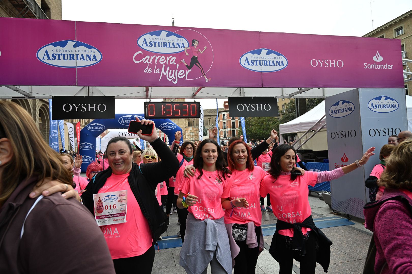 Todas las fotos de la Carrera de la Mujer de Zaragoza 2023. 9095