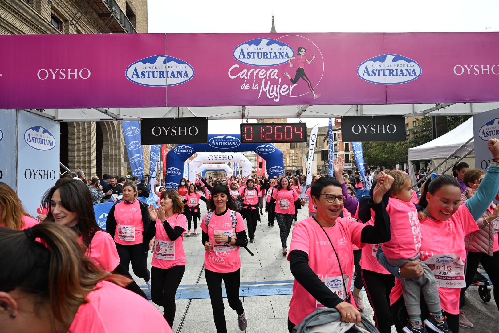 Todas las fotos de la Carrera de la Mujer de Zaragoza 2023. 8367