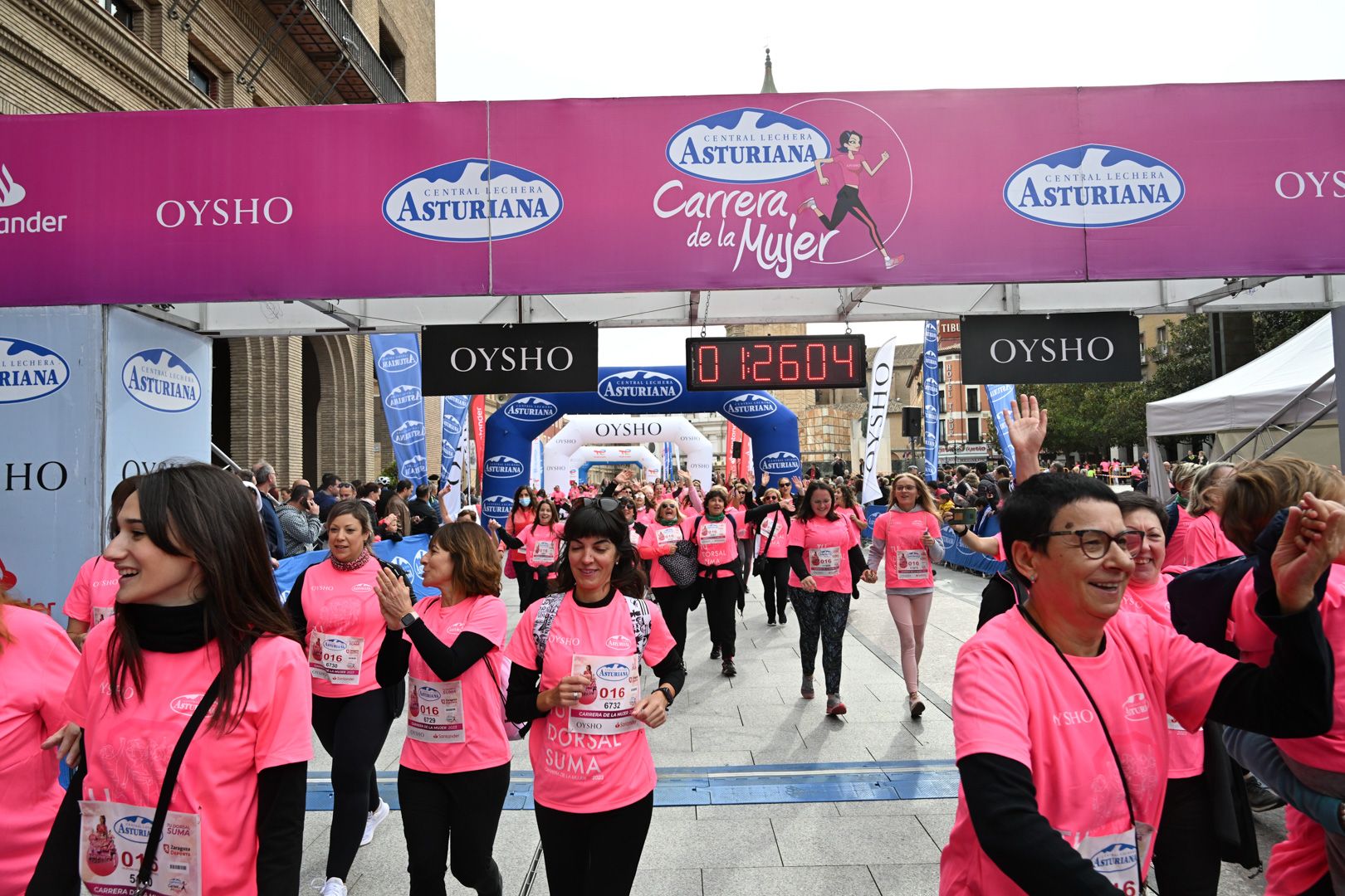 Todas las fotos de la Carrera de la Mujer de Zaragoza 2023. 8368