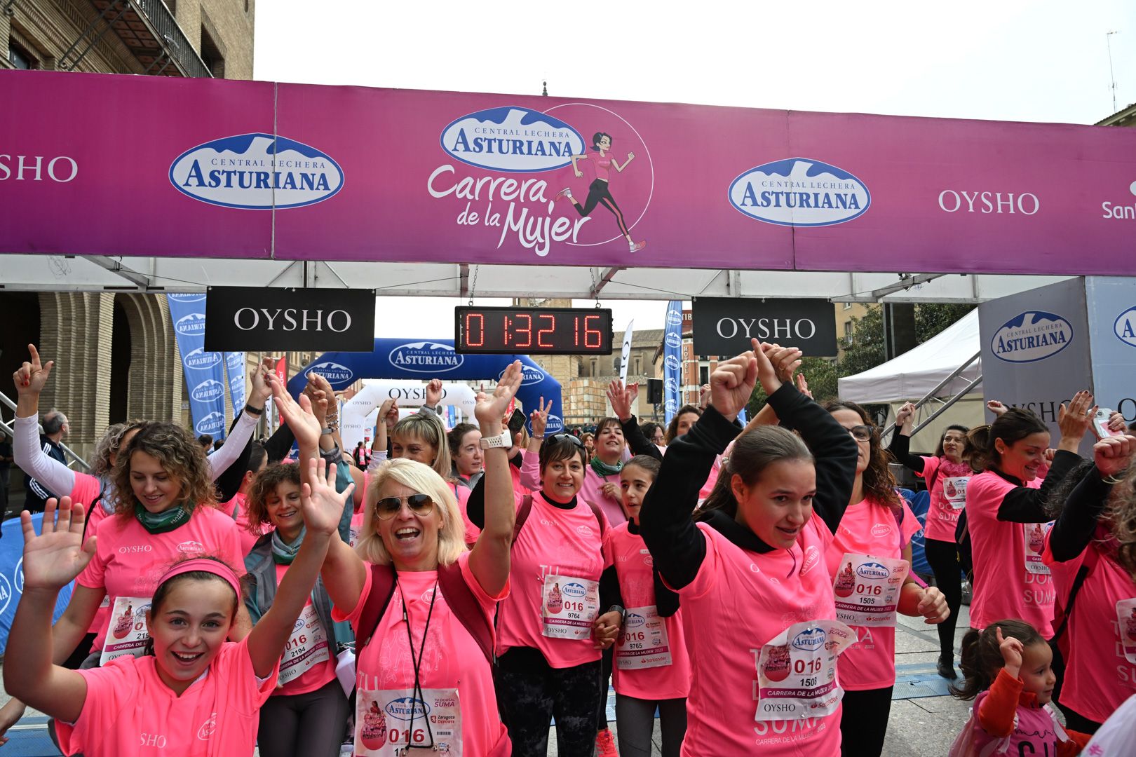 Todas las fotos de la Carrera de la Mujer de Zaragoza 2023. 8857