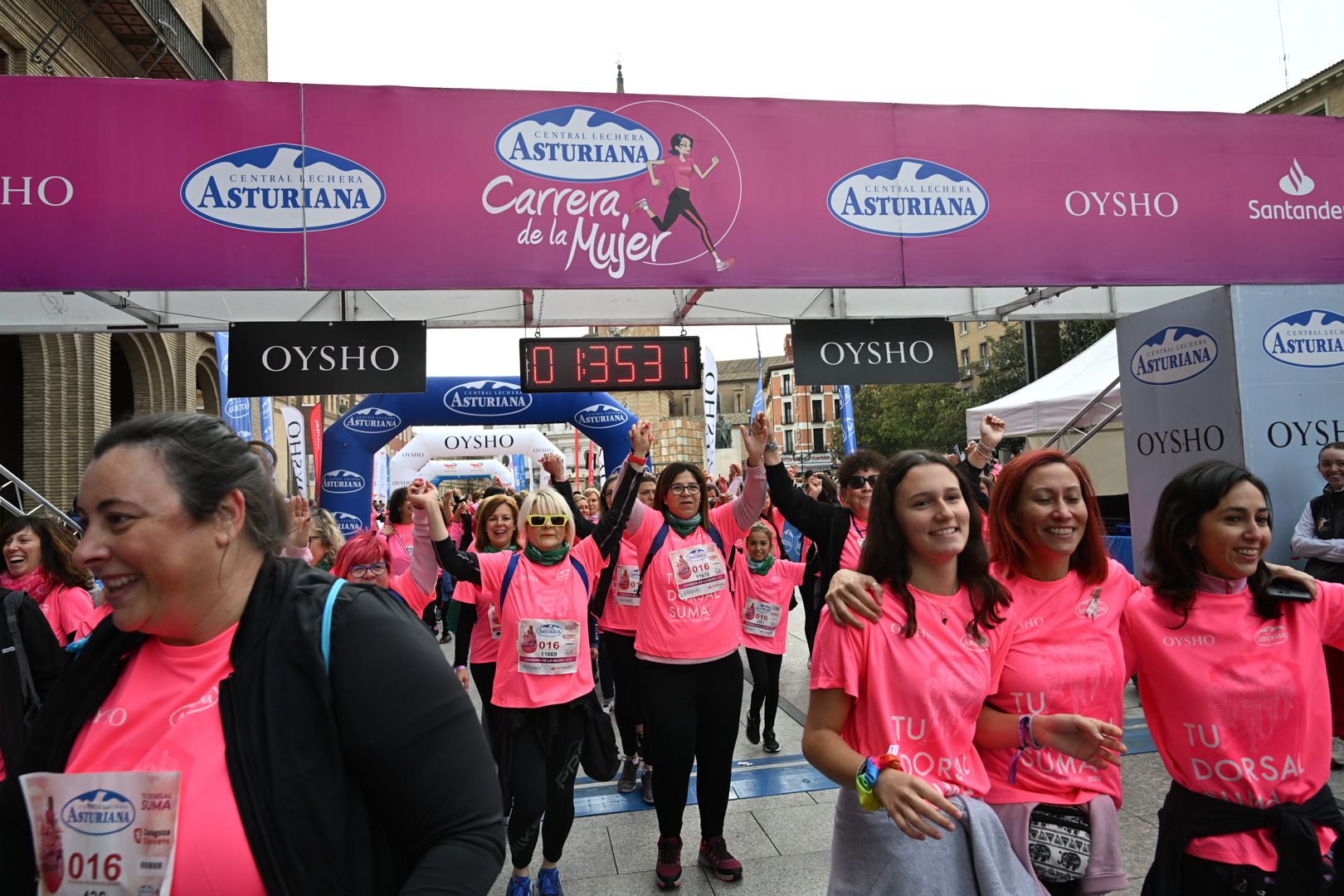 Todas las fotos de la Carrera de la Mujer de Zaragoza 2023. 9097
