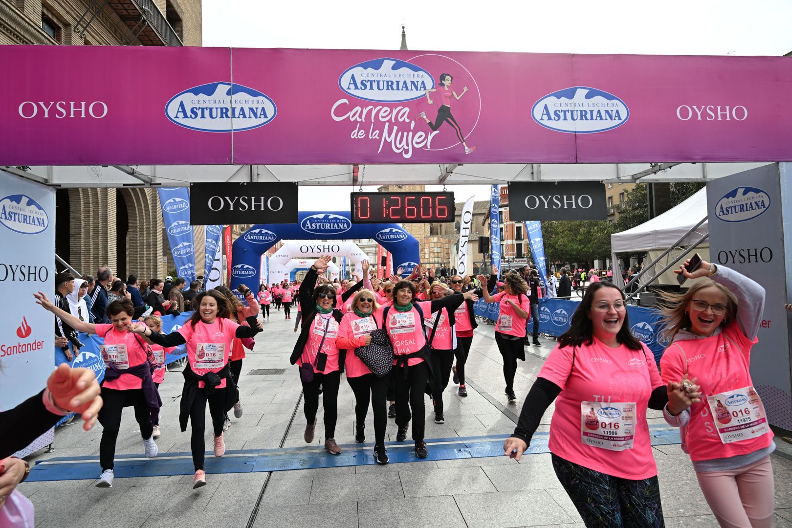 Todas las fotos de la Carrera de la Mujer de Zaragoza 2023. 8371