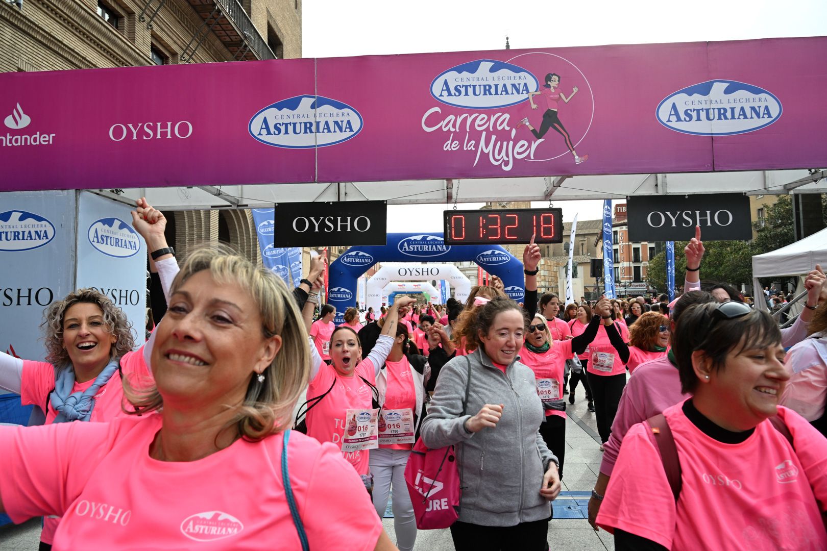 Todas las fotos de la Carrera de la Mujer de Zaragoza 2023. 8860