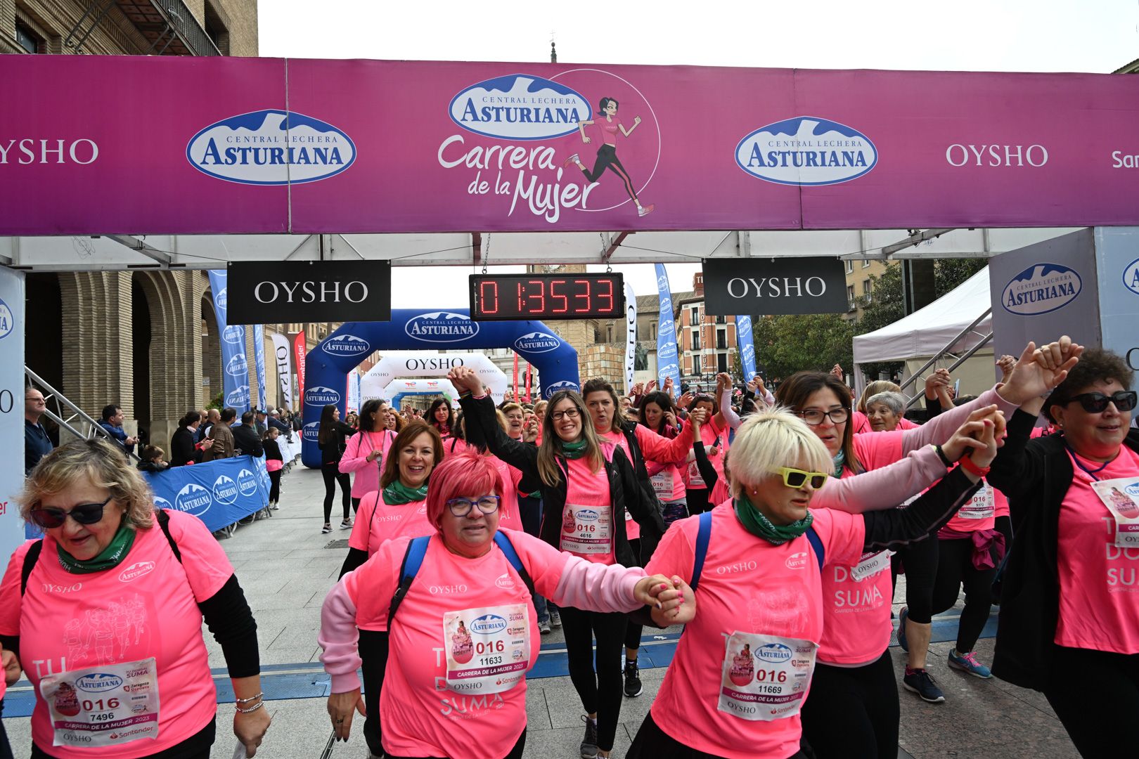 Todas las fotos de la Carrera de la Mujer de Zaragoza 2023. 9100