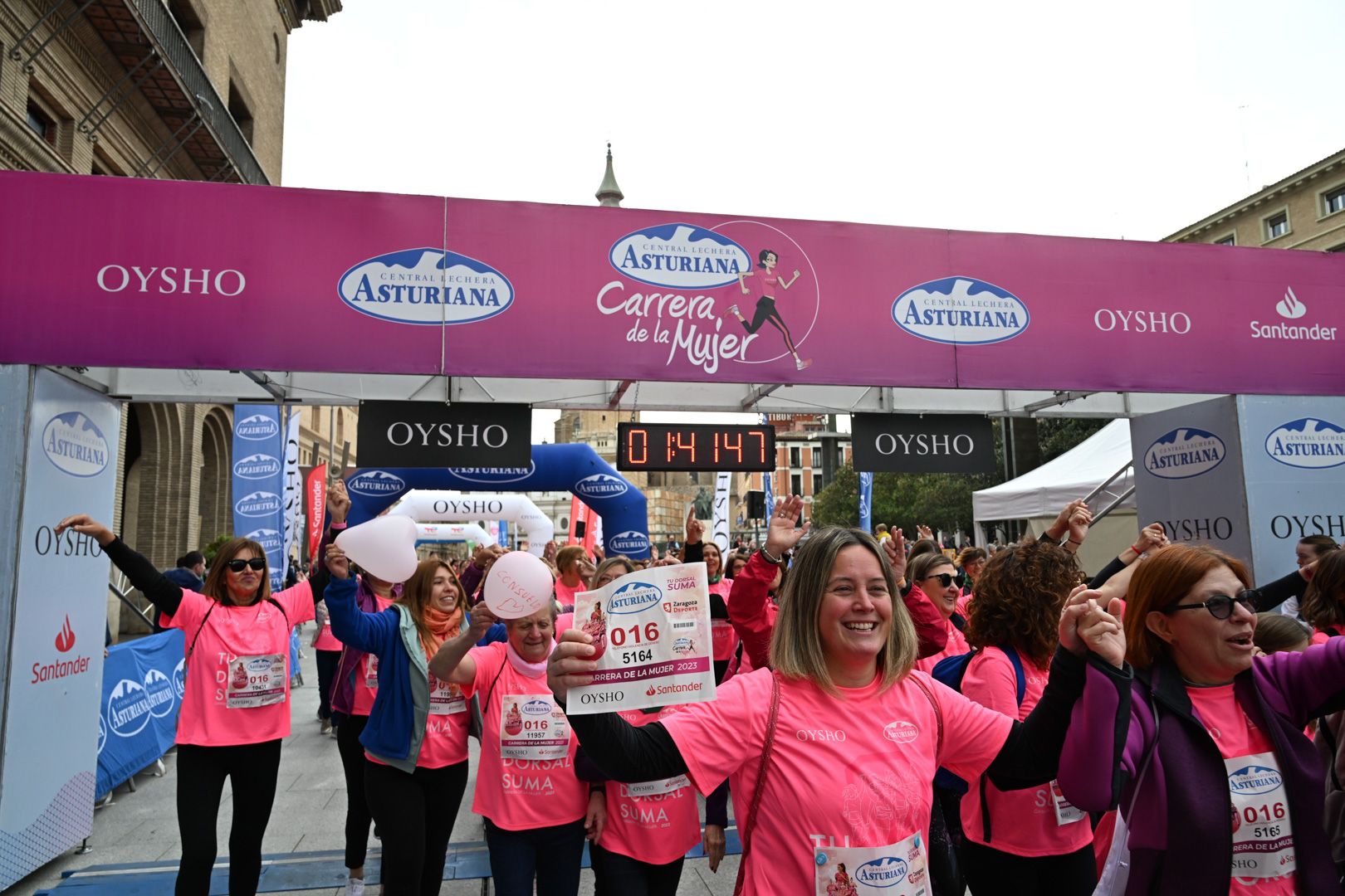 Todas las fotos de la Carrera de la Mujer de Zaragoza 2023. 9590