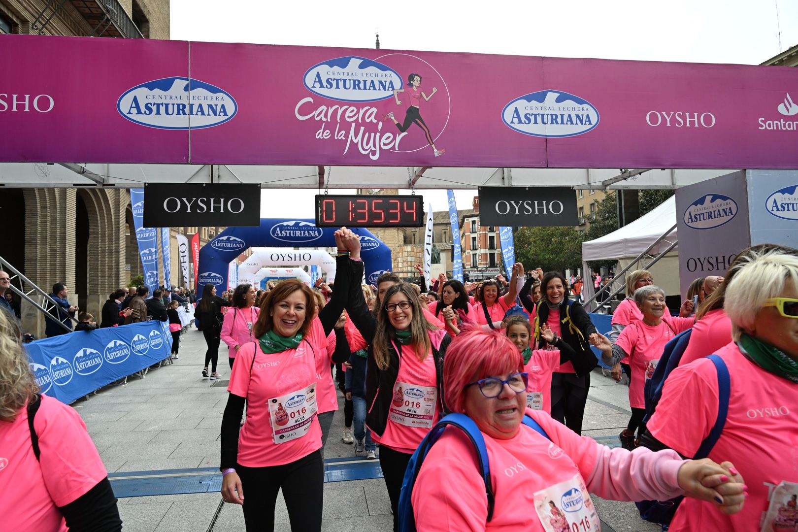 Todas las fotos de la Carrera de la Mujer de Zaragoza 2023. 9102