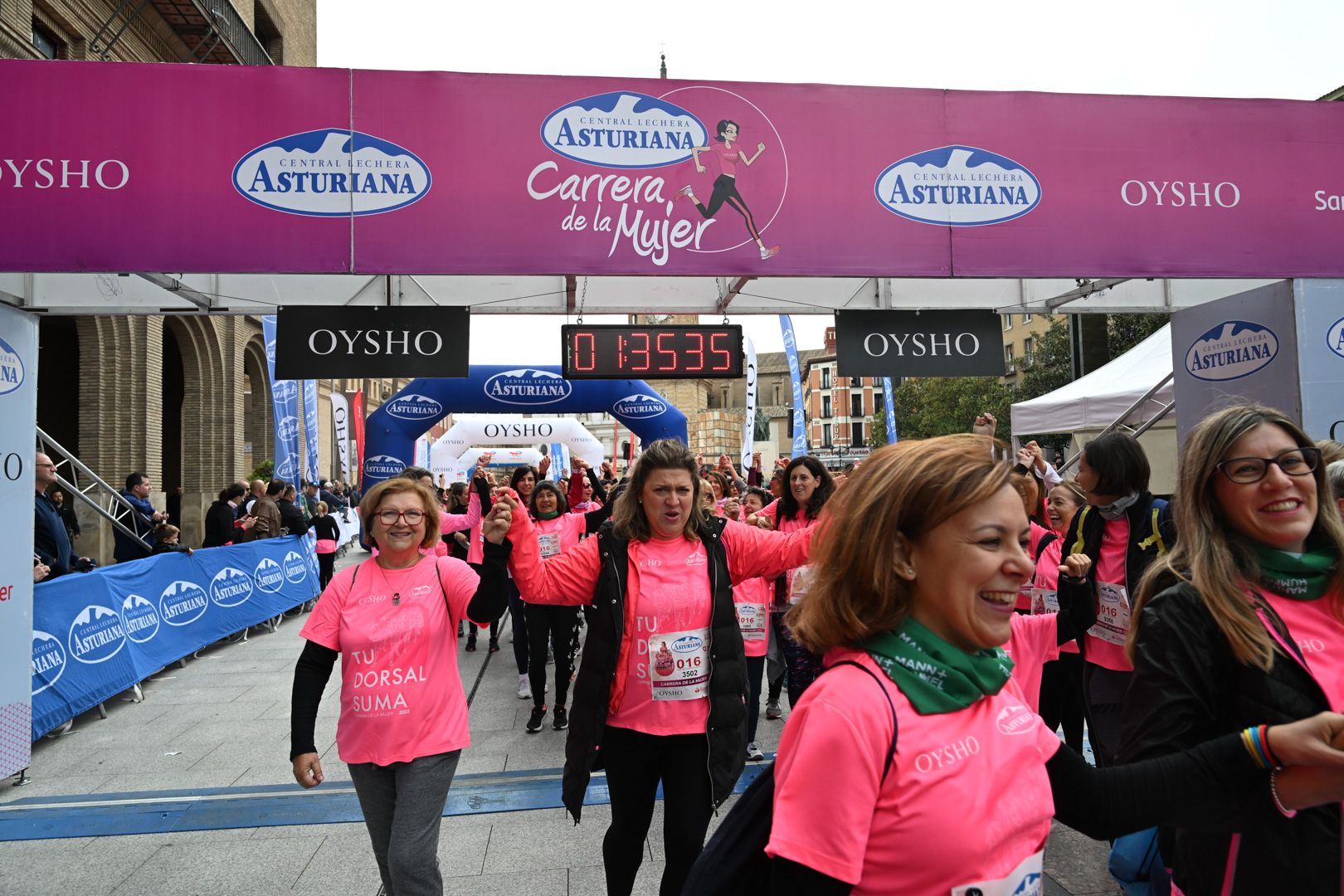 Todas las fotos de la Carrera de la Mujer de Zaragoza 2023. 9103
