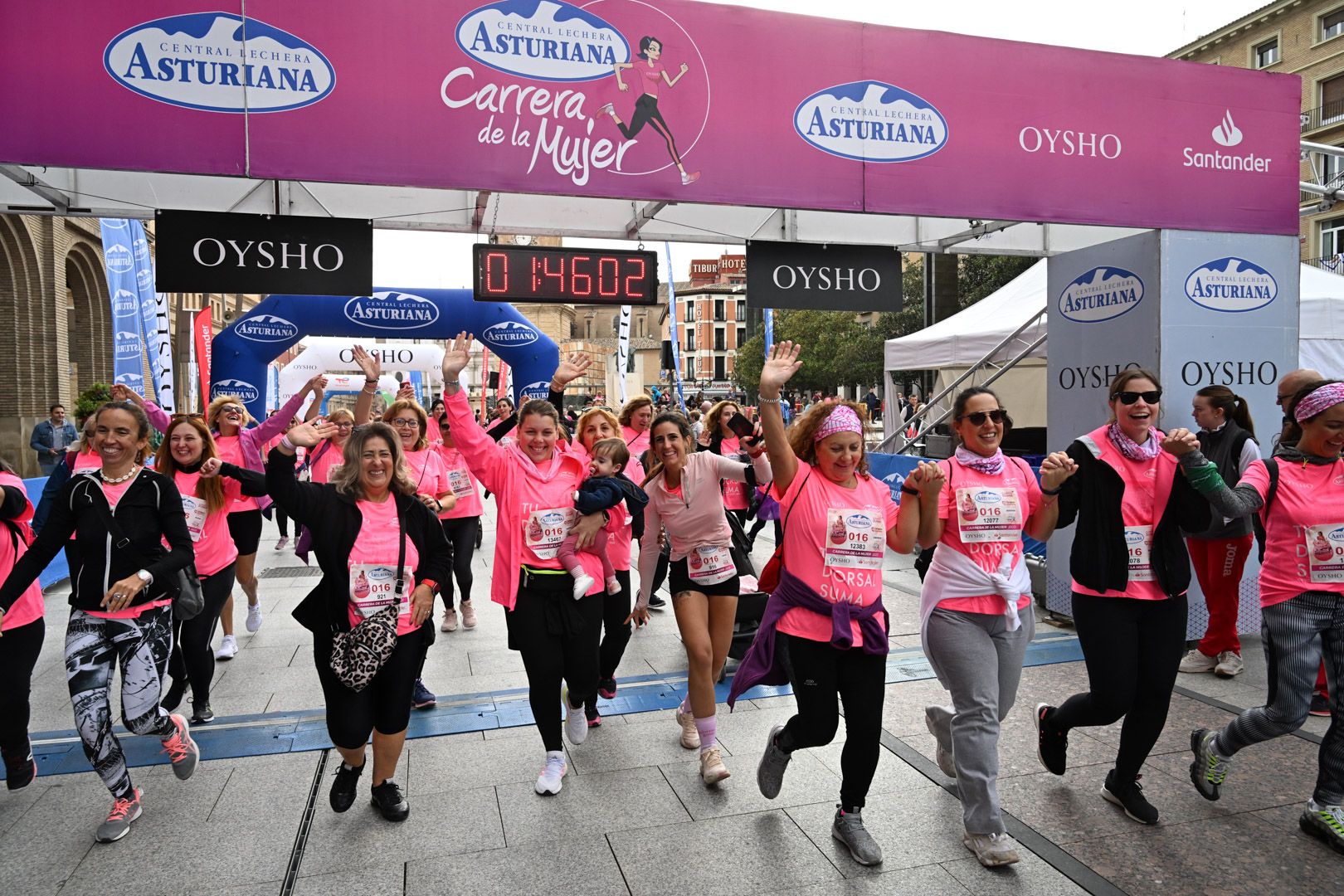 Todas las fotos de la Carrera de la Mujer de Zaragoza 2023. 9832