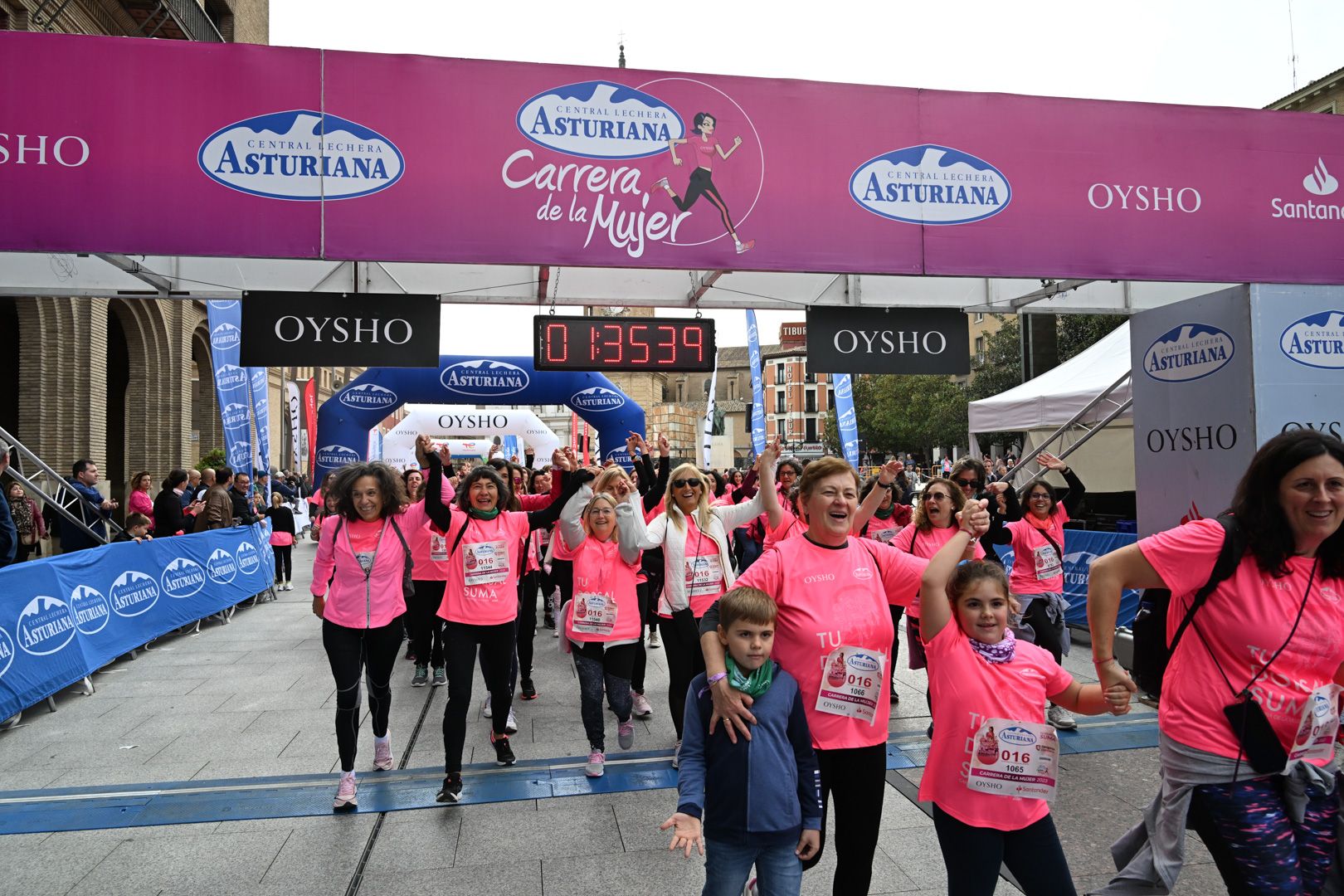Todas las fotos de la Carrera de la Mujer de Zaragoza 2023. 9106