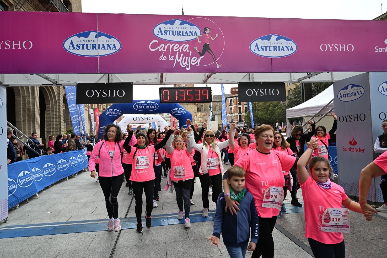 Todas las fotos de la Carrera de la Mujer de Zaragoza 2023. 9107