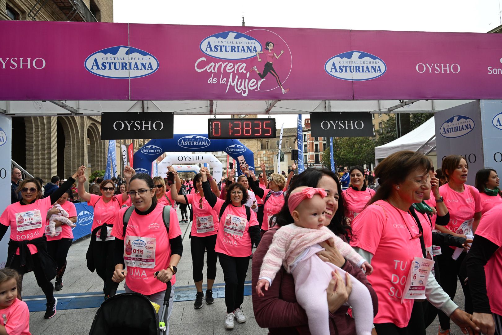Todas las fotos de la Carrera de la Mujer de Zaragoza 2023. 9352