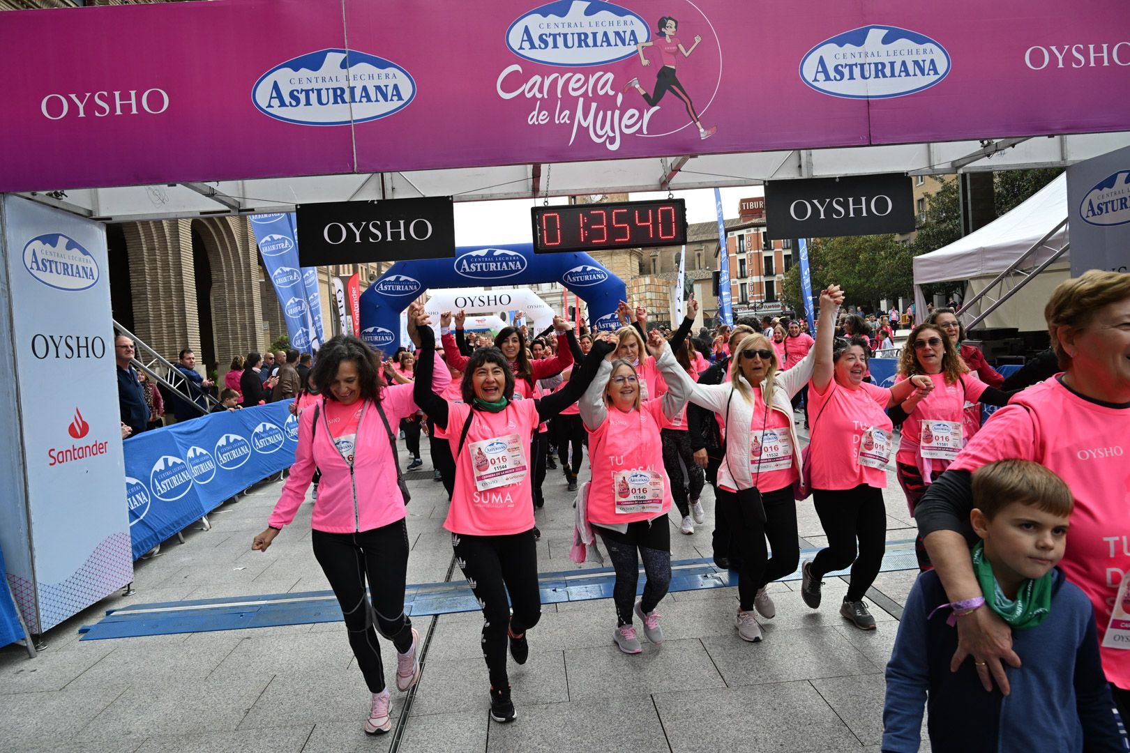Todas las fotos de la Carrera de la Mujer de Zaragoza 2023. 9108