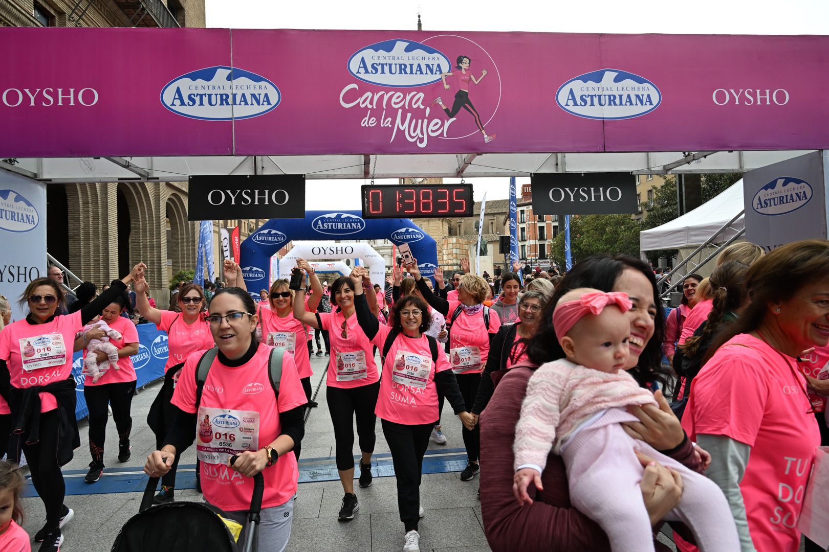 Todas las fotos de la Carrera de la Mujer de Zaragoza 2023. 9353