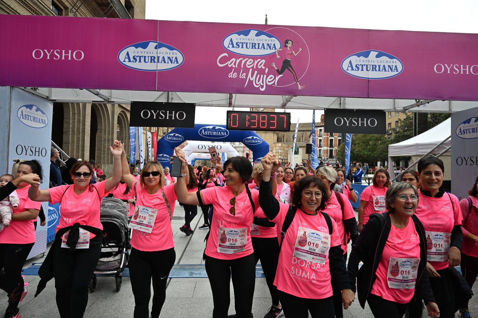 Todas las fotos de la Carrera de la Mujer de Zaragoza 2023. 9354