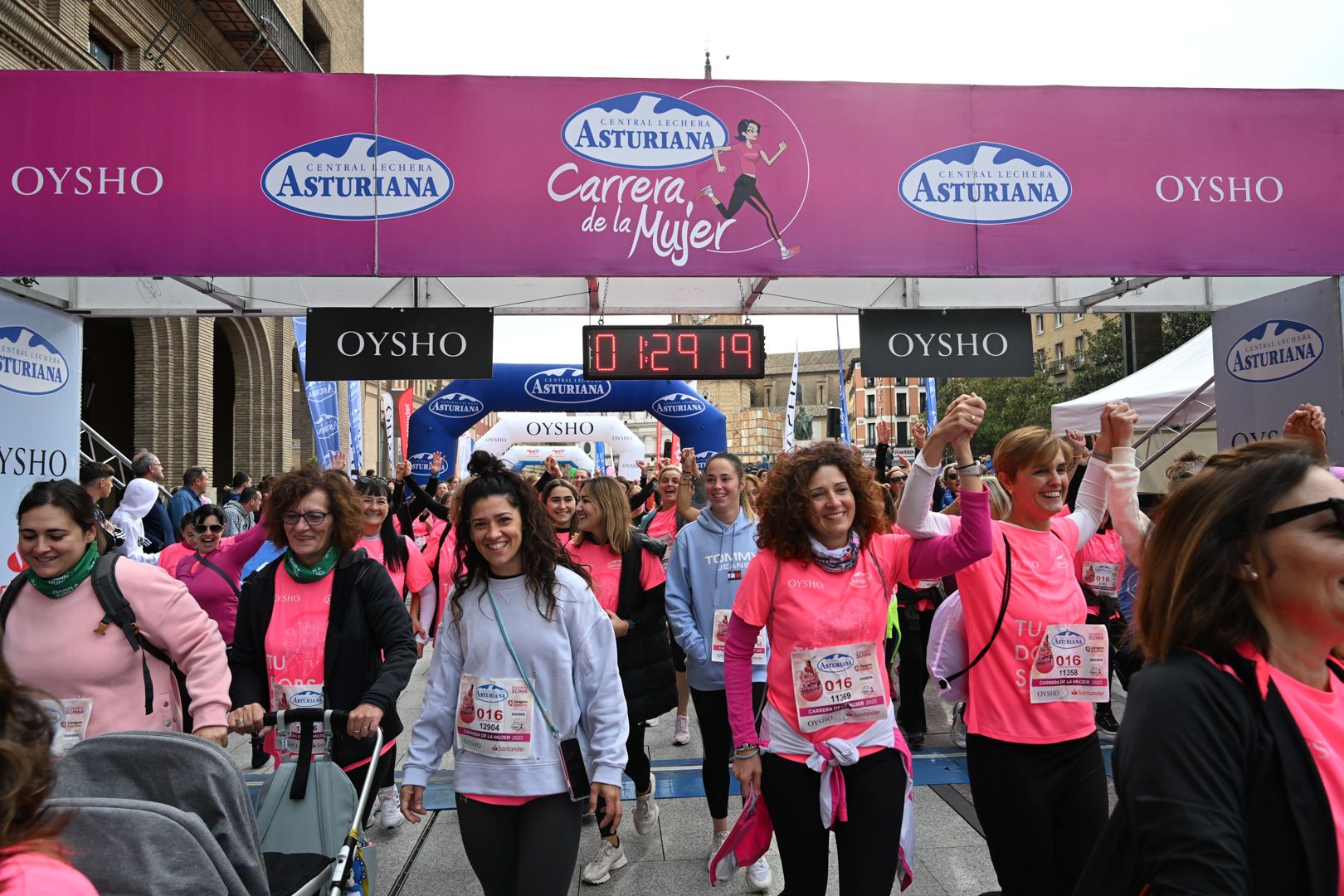 Todas las fotos de la Carrera de la Mujer de Zaragoza 2023. 8627