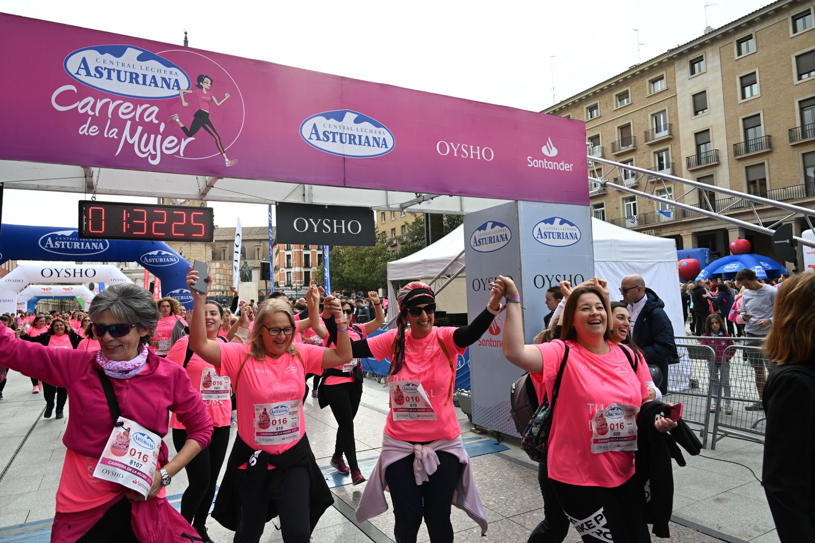 Todas las fotos de la Carrera de la Mujer de Zaragoza 2023. 8870