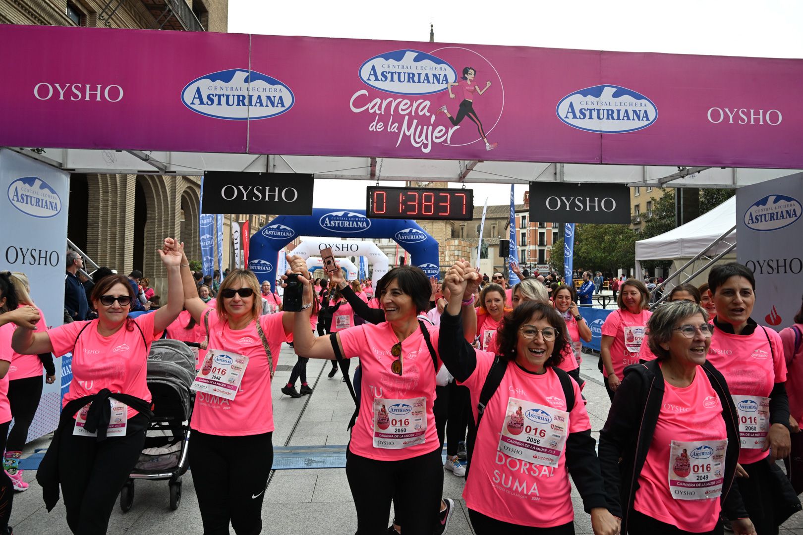 Todas las fotos de la Carrera de la Mujer de Zaragoza 2023. 9355