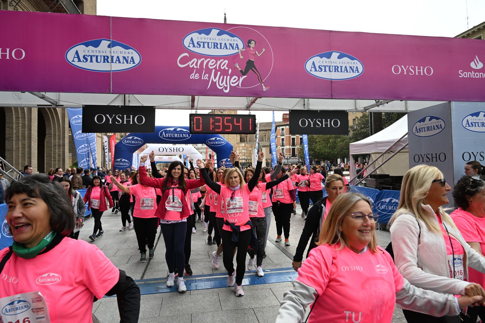Todas las fotos de la Carrera de la Mujer de Zaragoza 2023. 9111