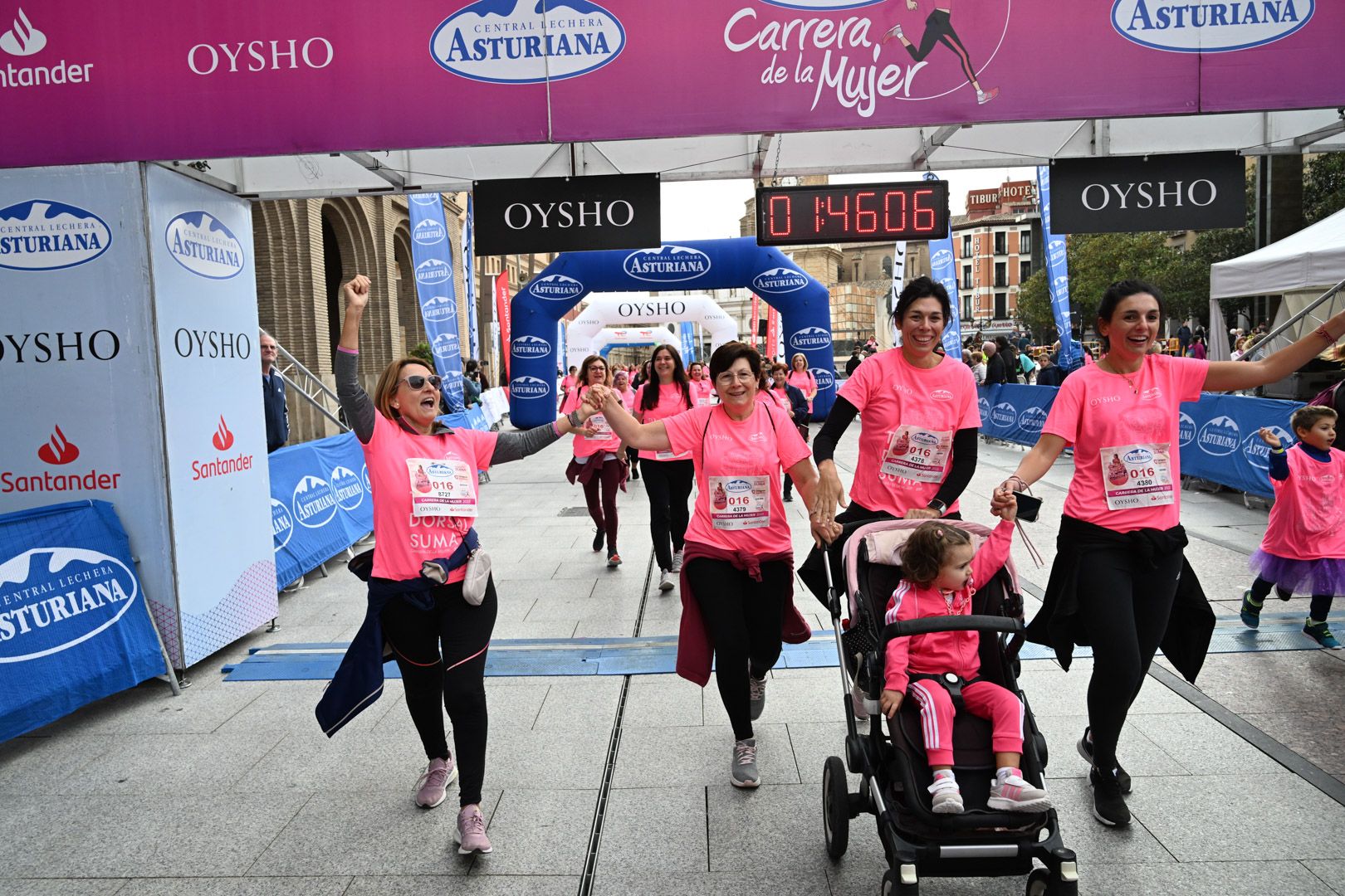 Todas las fotos de la Carrera de la Mujer de Zaragoza 2023. 9839