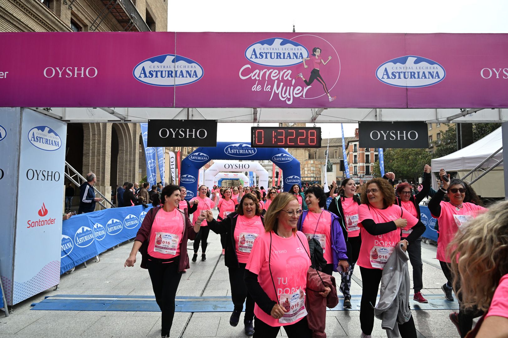 Todas las fotos de la Carrera de la Mujer de Zaragoza 2023. 8874