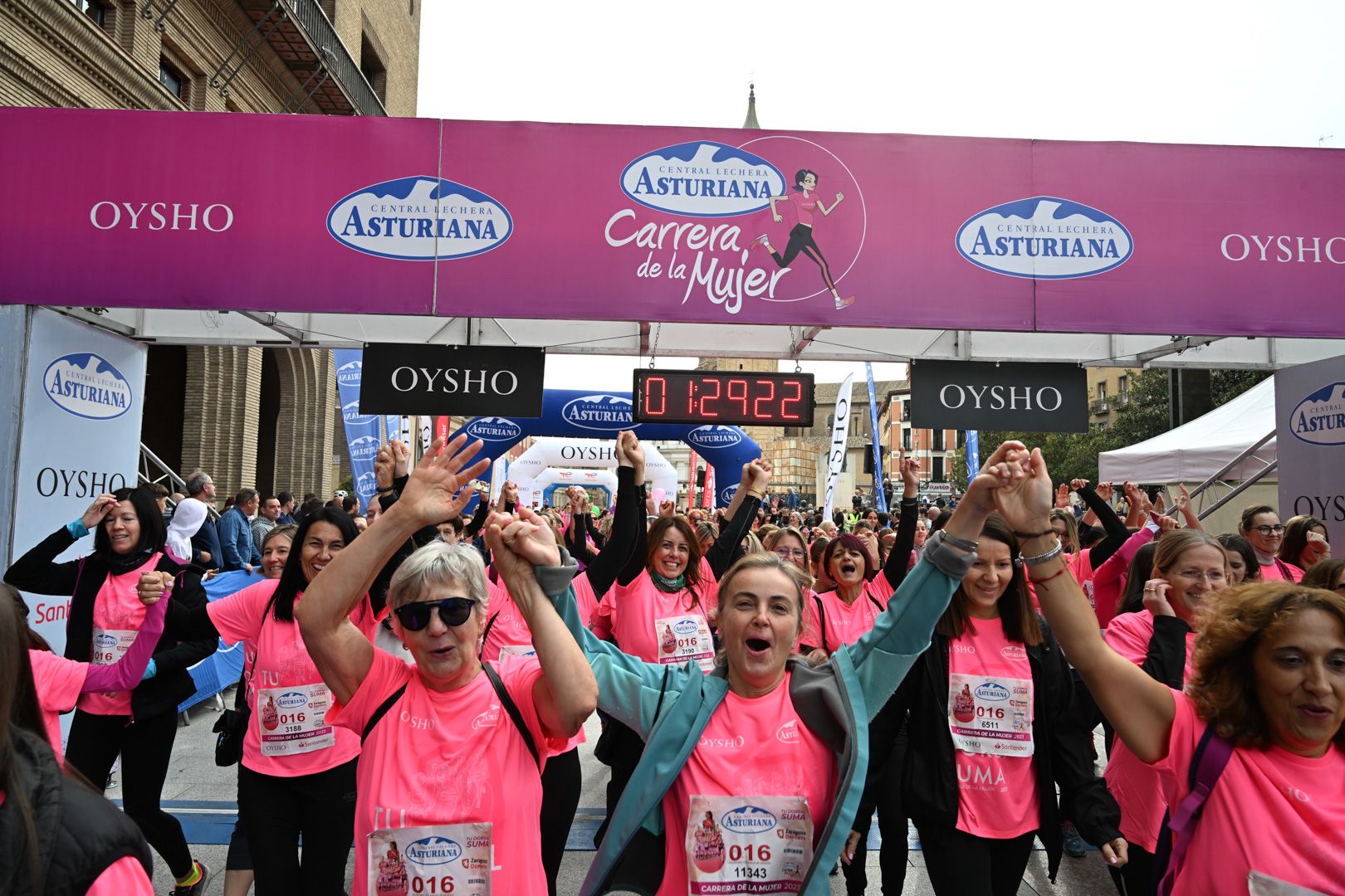 Todas las fotos de la Carrera de la Mujer de Zaragoza 2023. 8632
