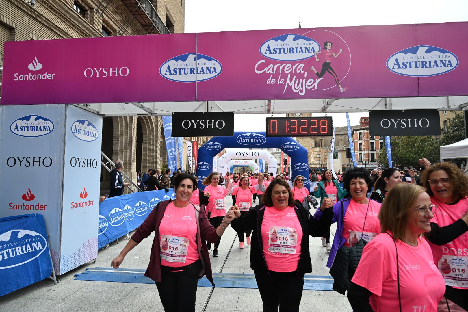 Todas las fotos de la Carrera de la Mujer de Zaragoza 2023. 8875