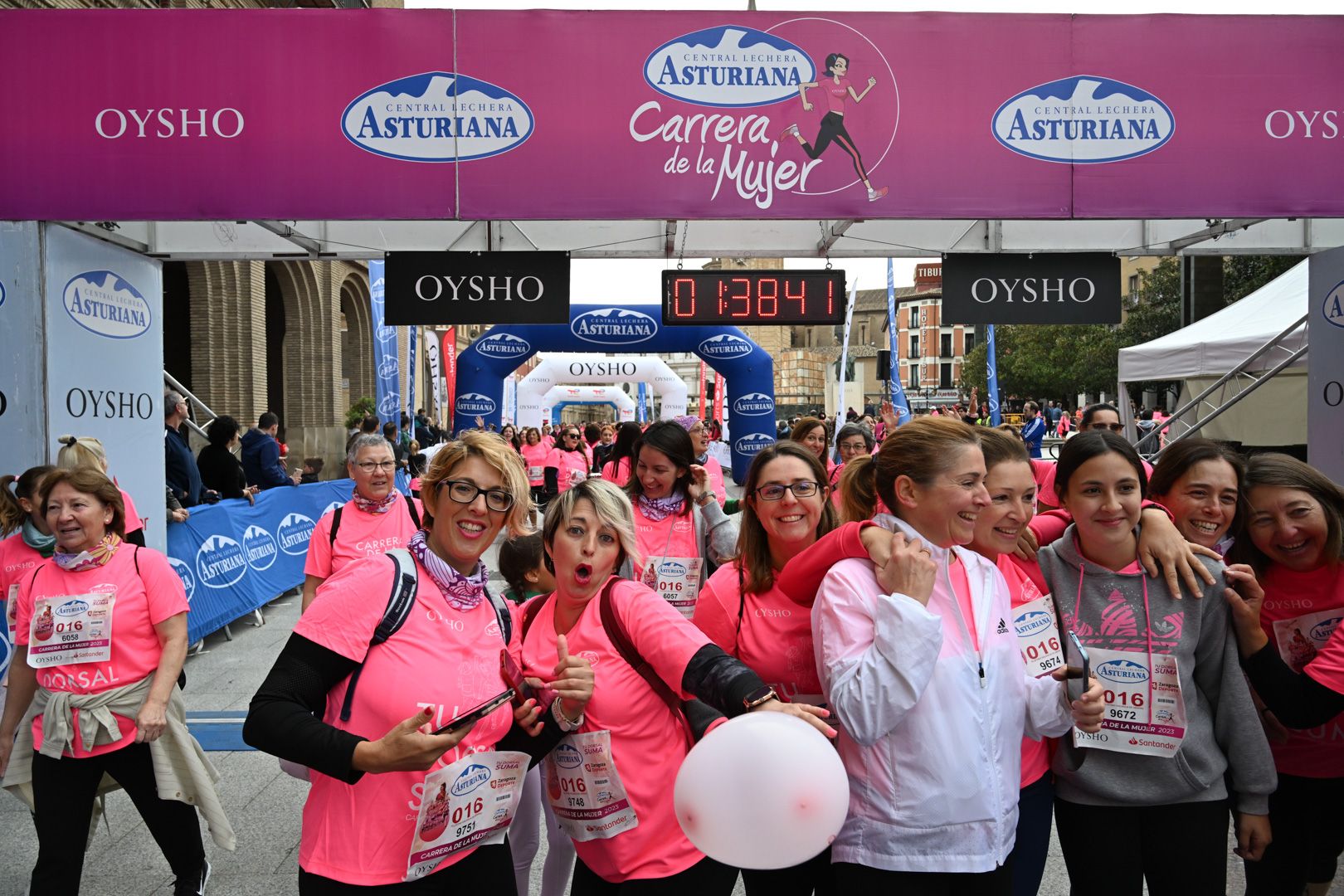 Todas las fotos de la Carrera de la Mujer de Zaragoza 2023. 9360