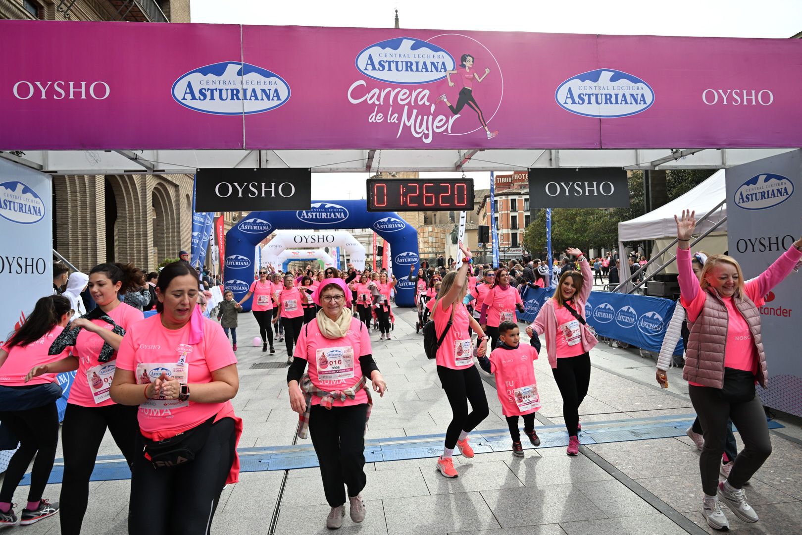Todas las fotos de la Carrera de la Mujer de Zaragoza 2023. 8388