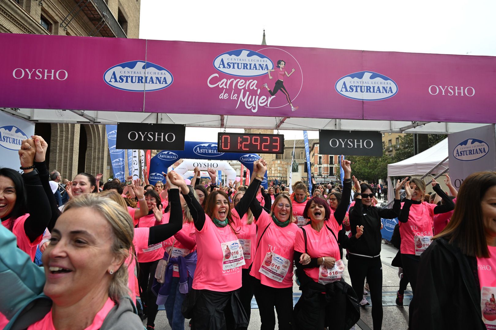 Todas las fotos de la Carrera de la Mujer de Zaragoza 2023. 8634