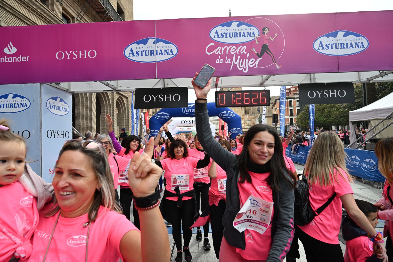 Todas las fotos de la Carrera de la Mujer de Zaragoza 2023. 8394