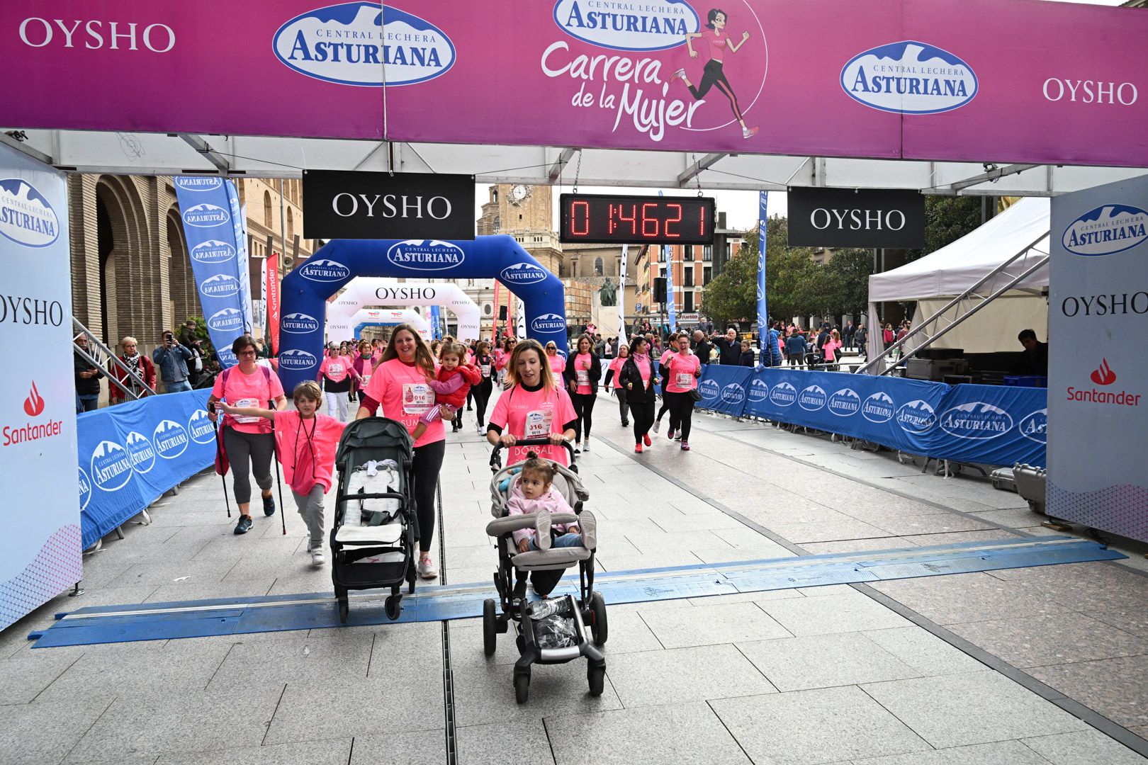 Todas las fotos de la Carrera de la Mujer de Zaragoza 2023. 9851
