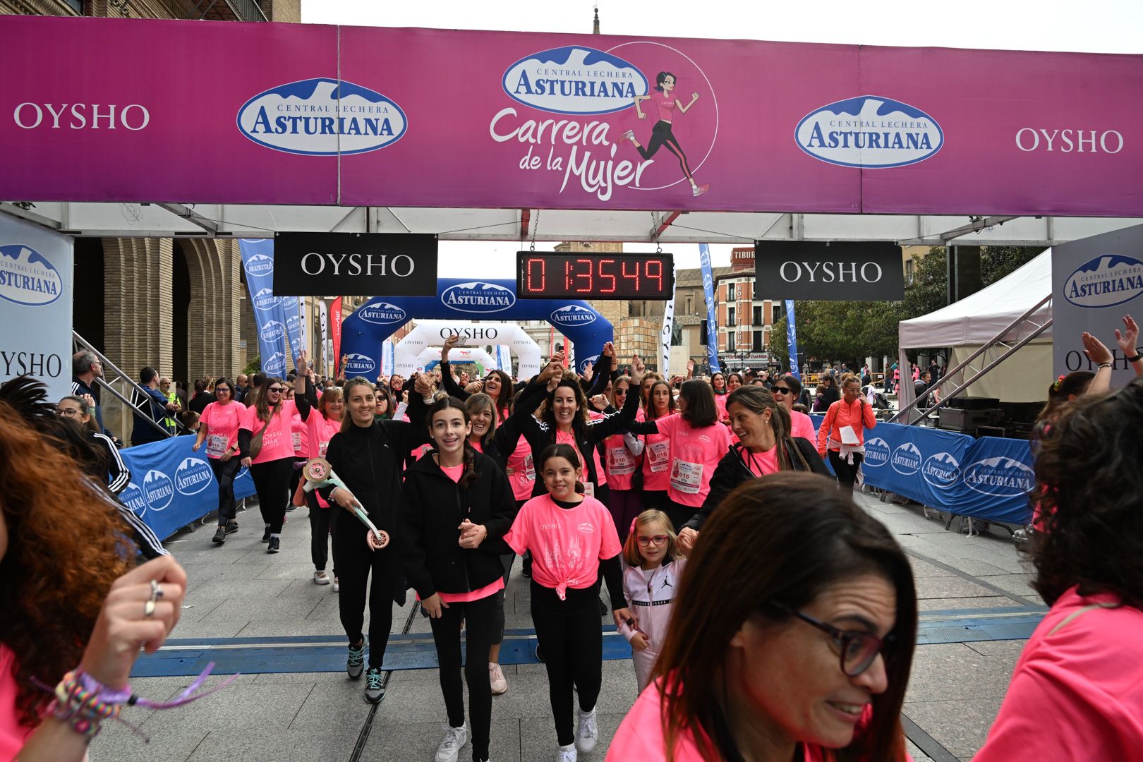 Todas las fotos de la Carrera de la Mujer de Zaragoza 2023. 9125