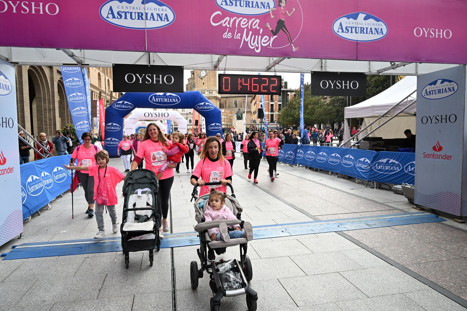 Todas las fotos de la Carrera de la Mujer de Zaragoza 2023. 9852
