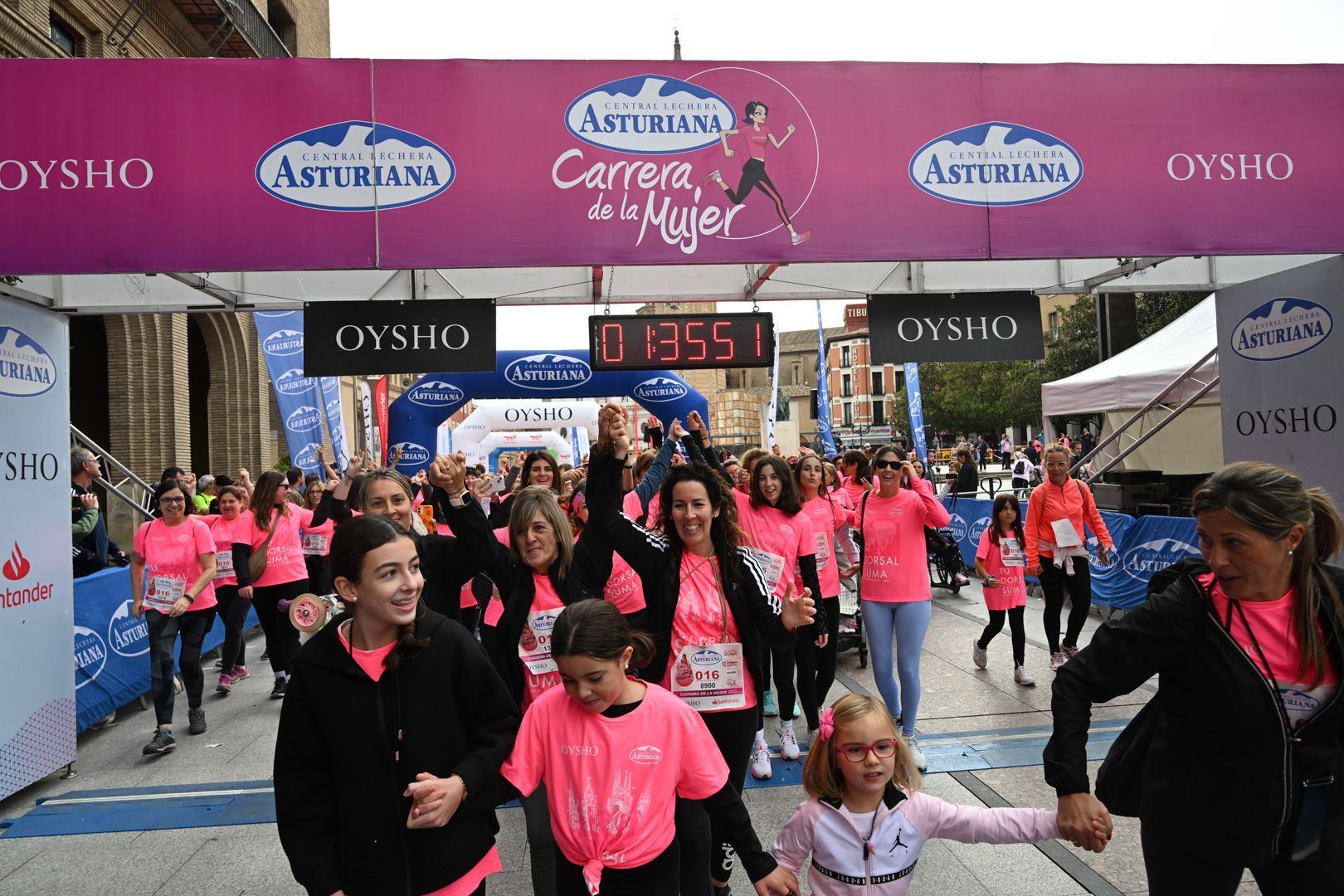 Todas las fotos de la Carrera de la Mujer de Zaragoza 2023. 9127