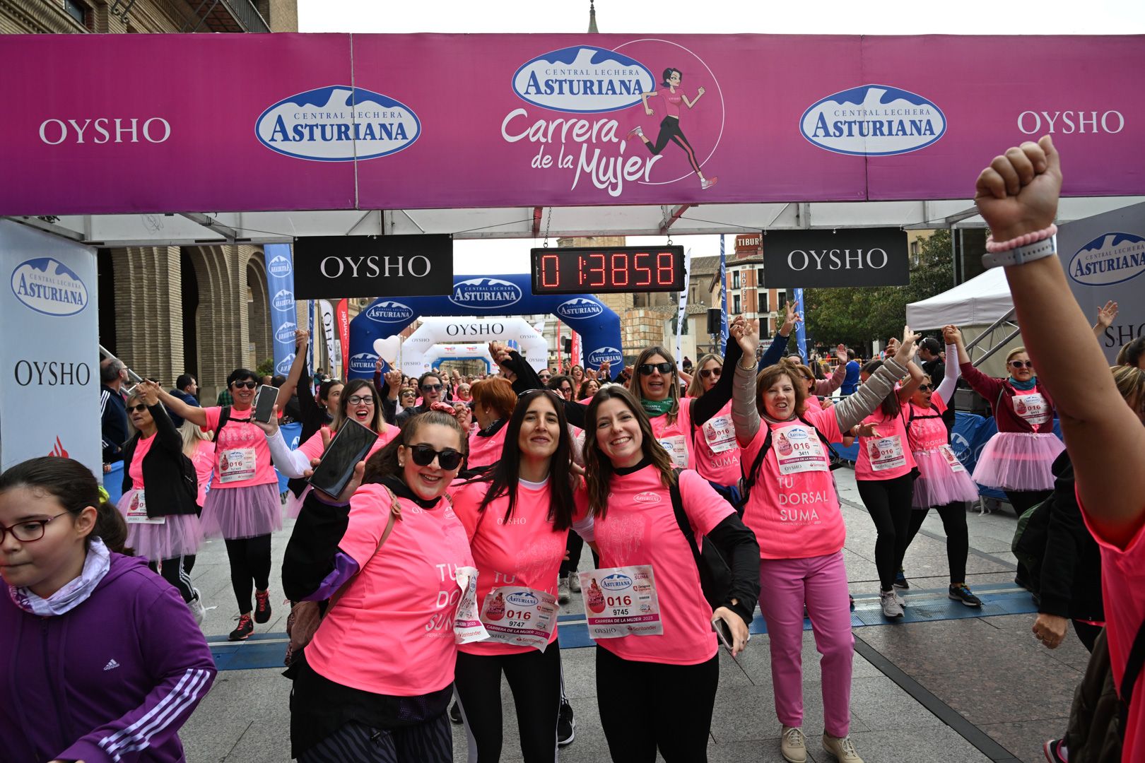 Todas las fotos de la Carrera de la Mujer de Zaragoza 2023. 9373