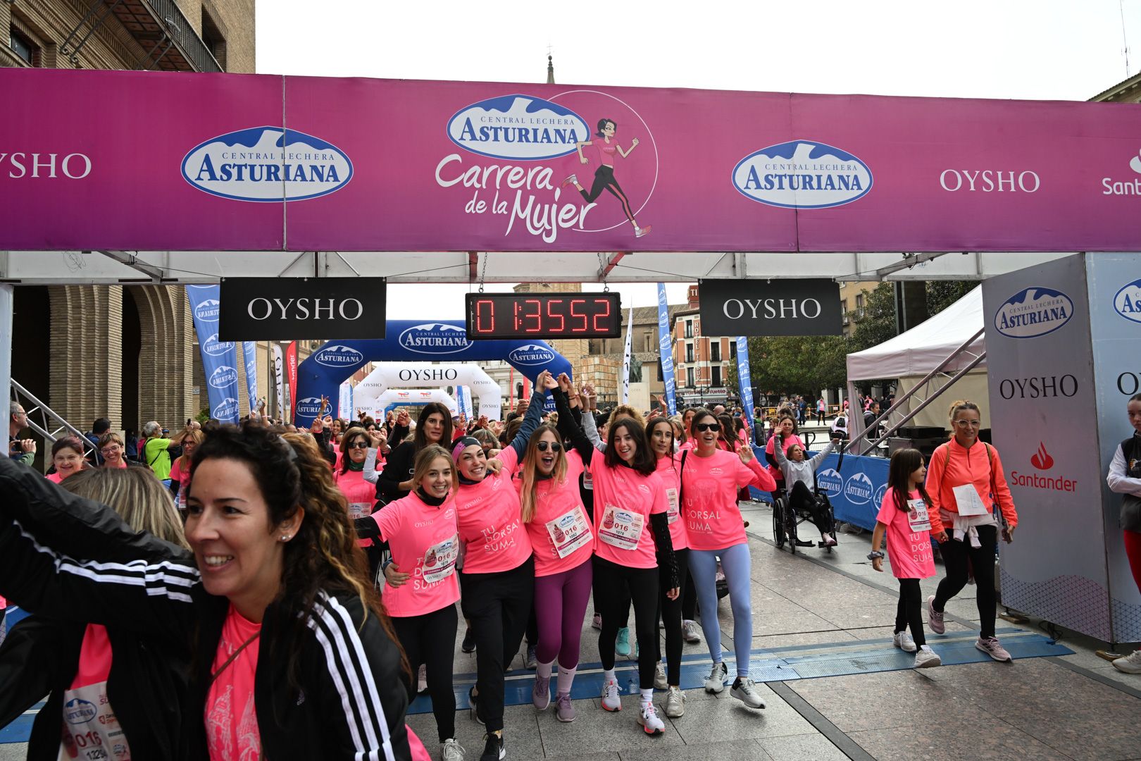 Todas las fotos de la Carrera de la Mujer de Zaragoza 2023. 9129