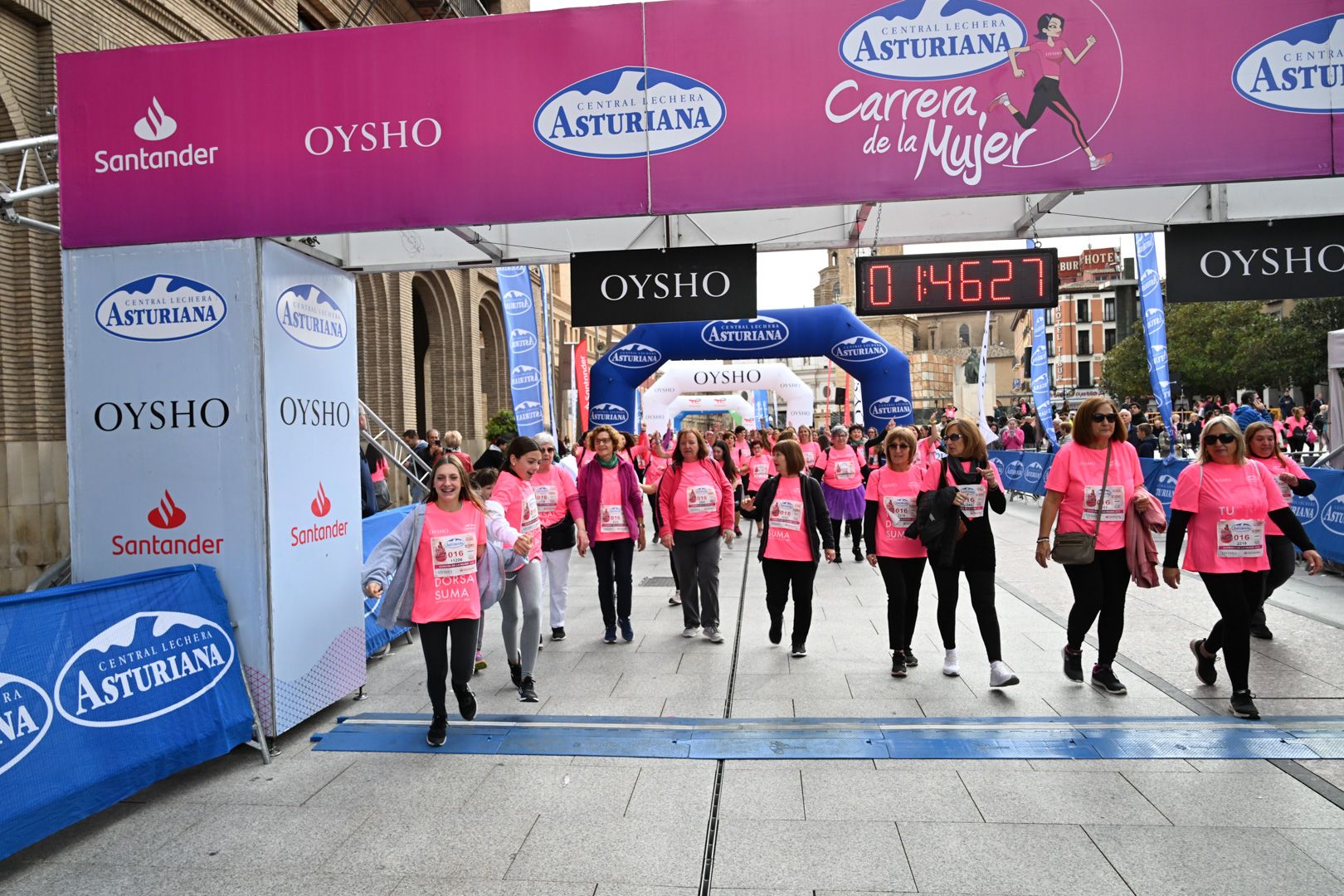 Todas las fotos de la Carrera de la Mujer de Zaragoza 2023. 9859