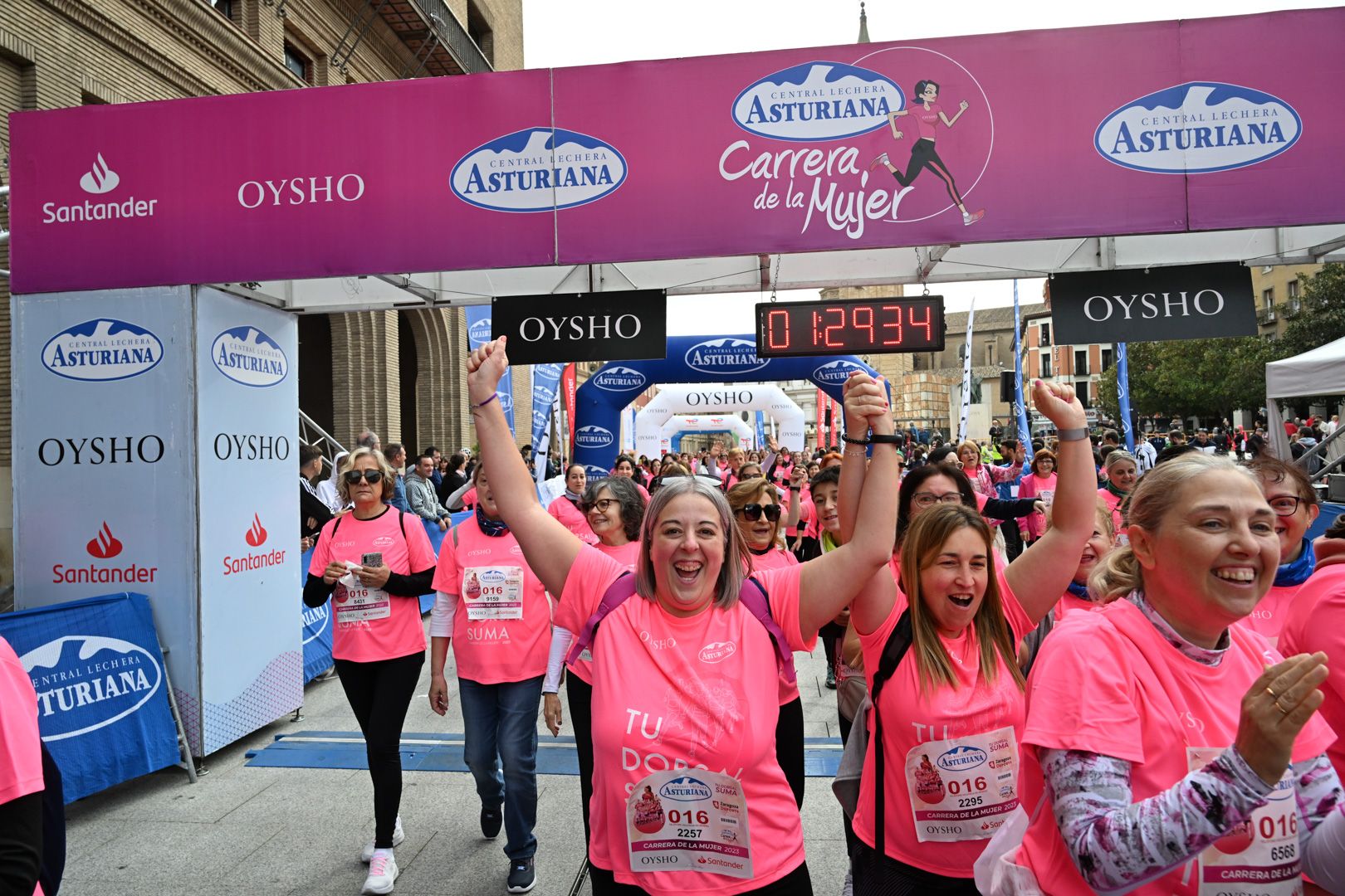 Todas las fotos de la Carrera de la Mujer de Zaragoza 2023. 8651