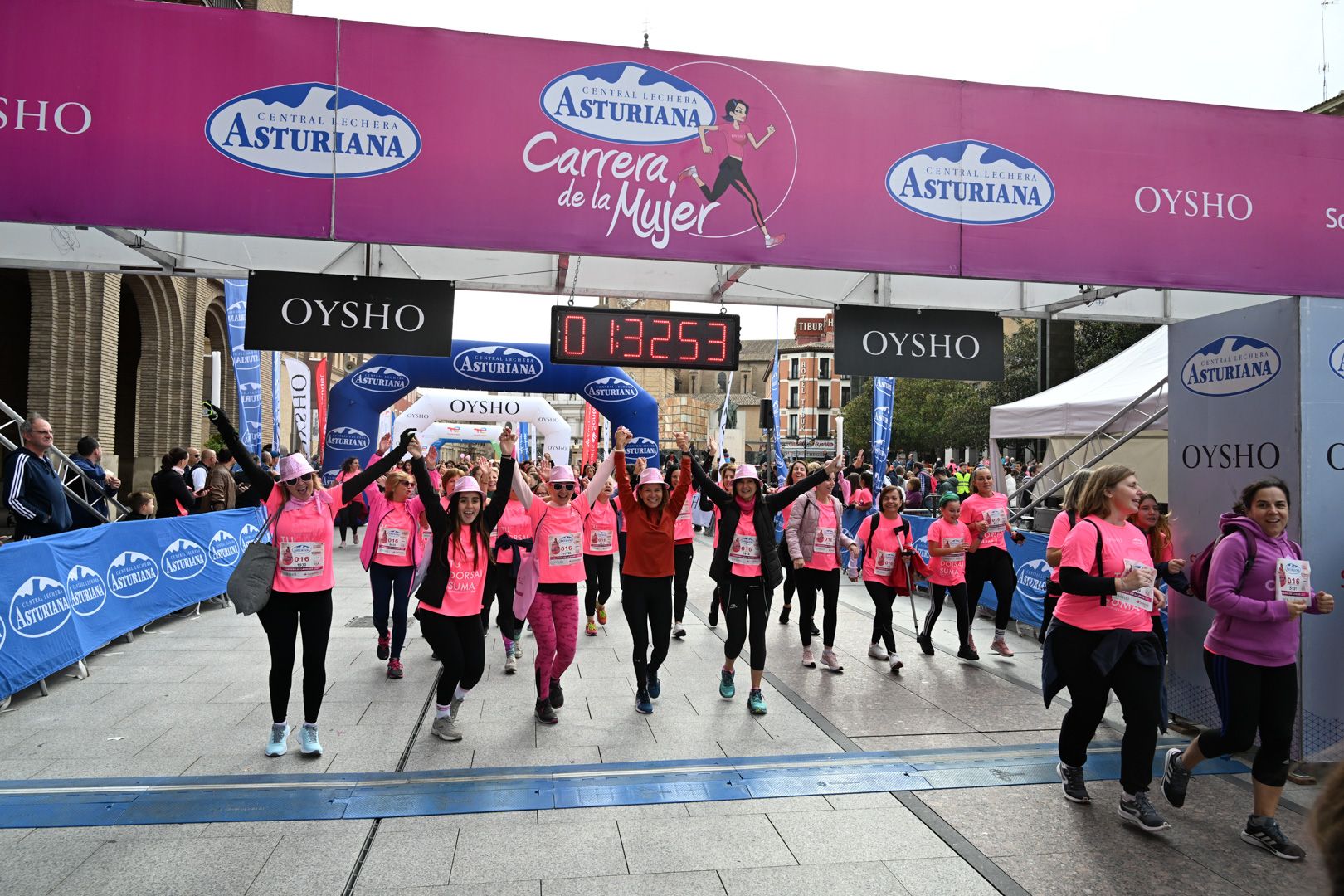 Todas las fotos de la Carrera de la Mujer de Zaragoza 2023. 8895