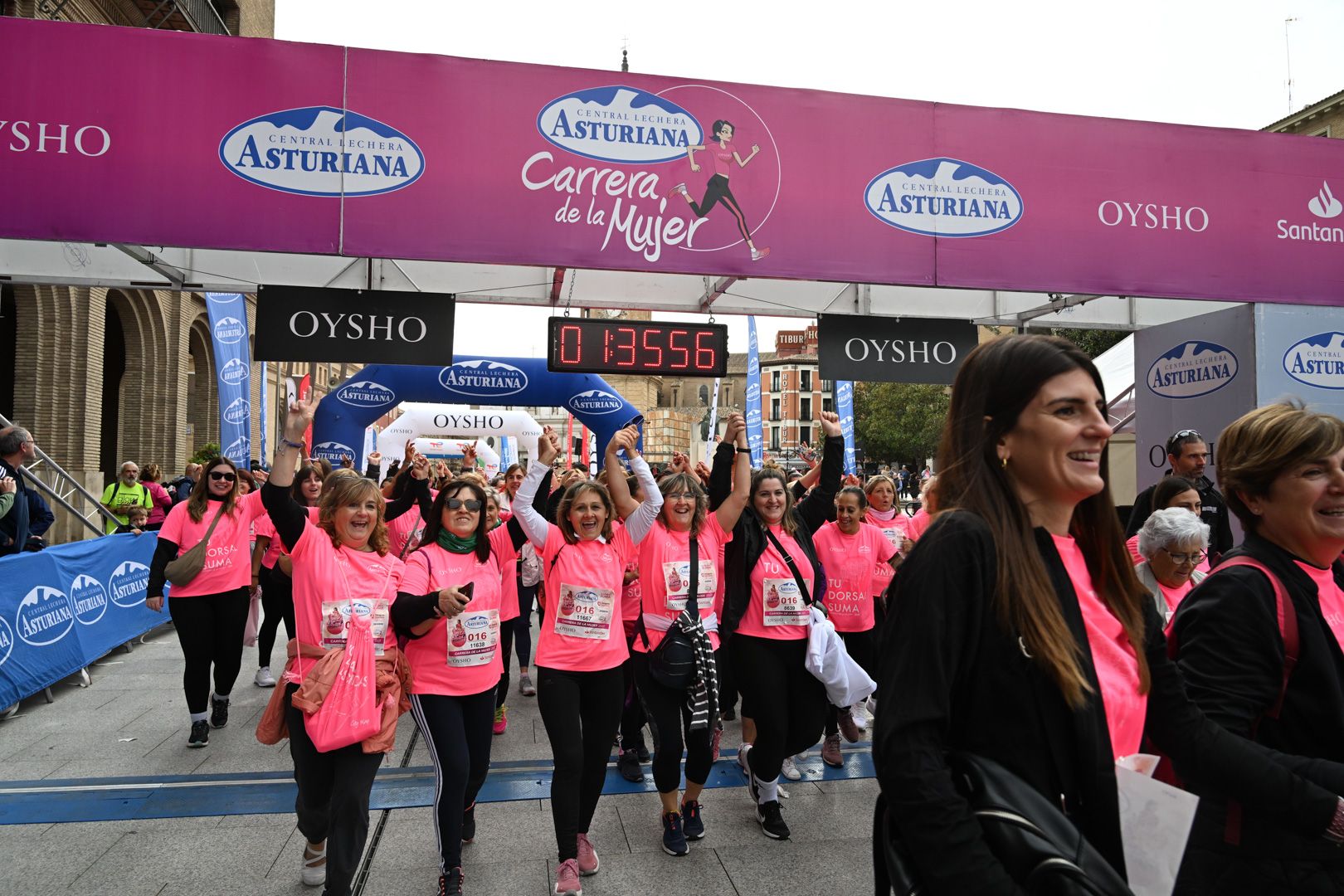 Todas las fotos de la Carrera de la Mujer de Zaragoza 2023. 9136