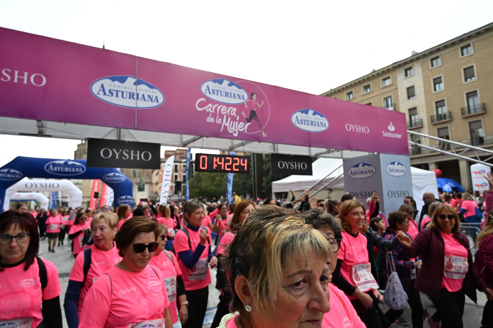 Todas las fotos de la Carrera de la Mujer de Zaragoza 2023. 9626