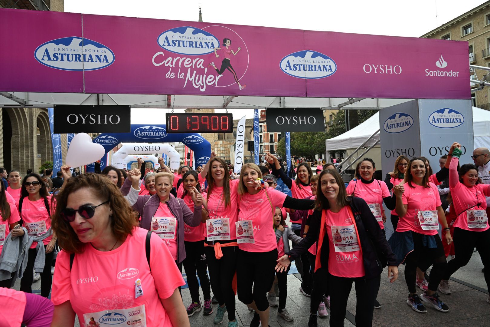 Todas las fotos de la Carrera de la Mujer de Zaragoza 2023. 9382