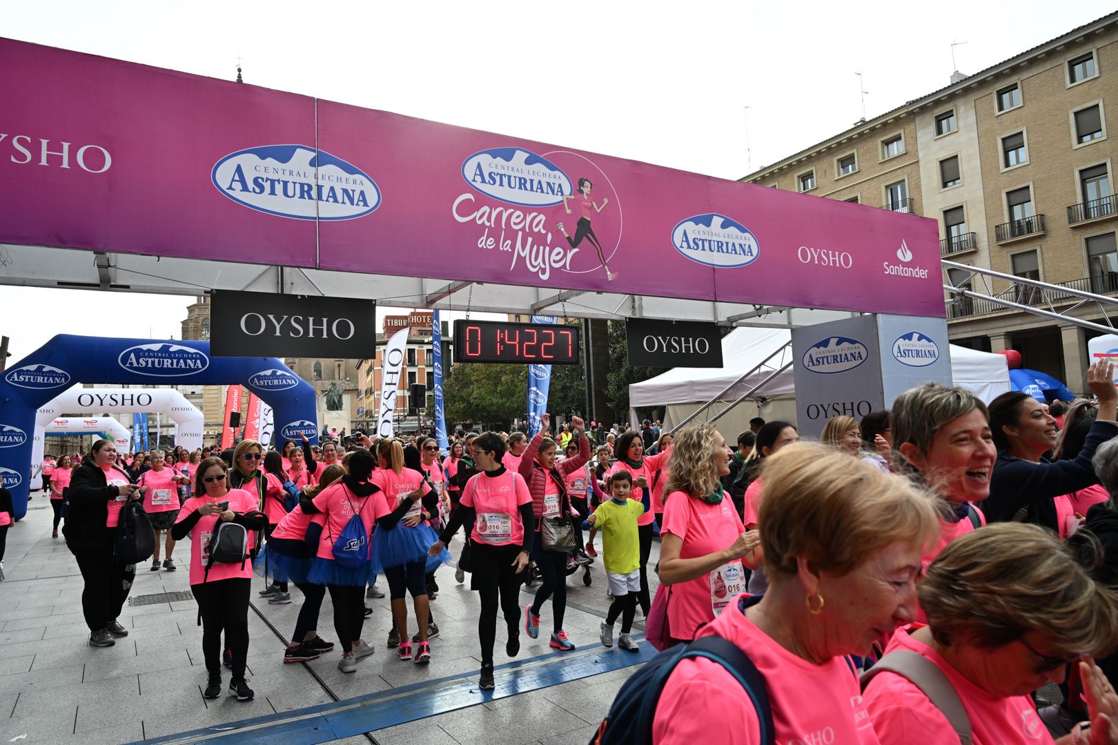 Todas las fotos de la Carrera de la Mujer de Zaragoza 2023. 9627