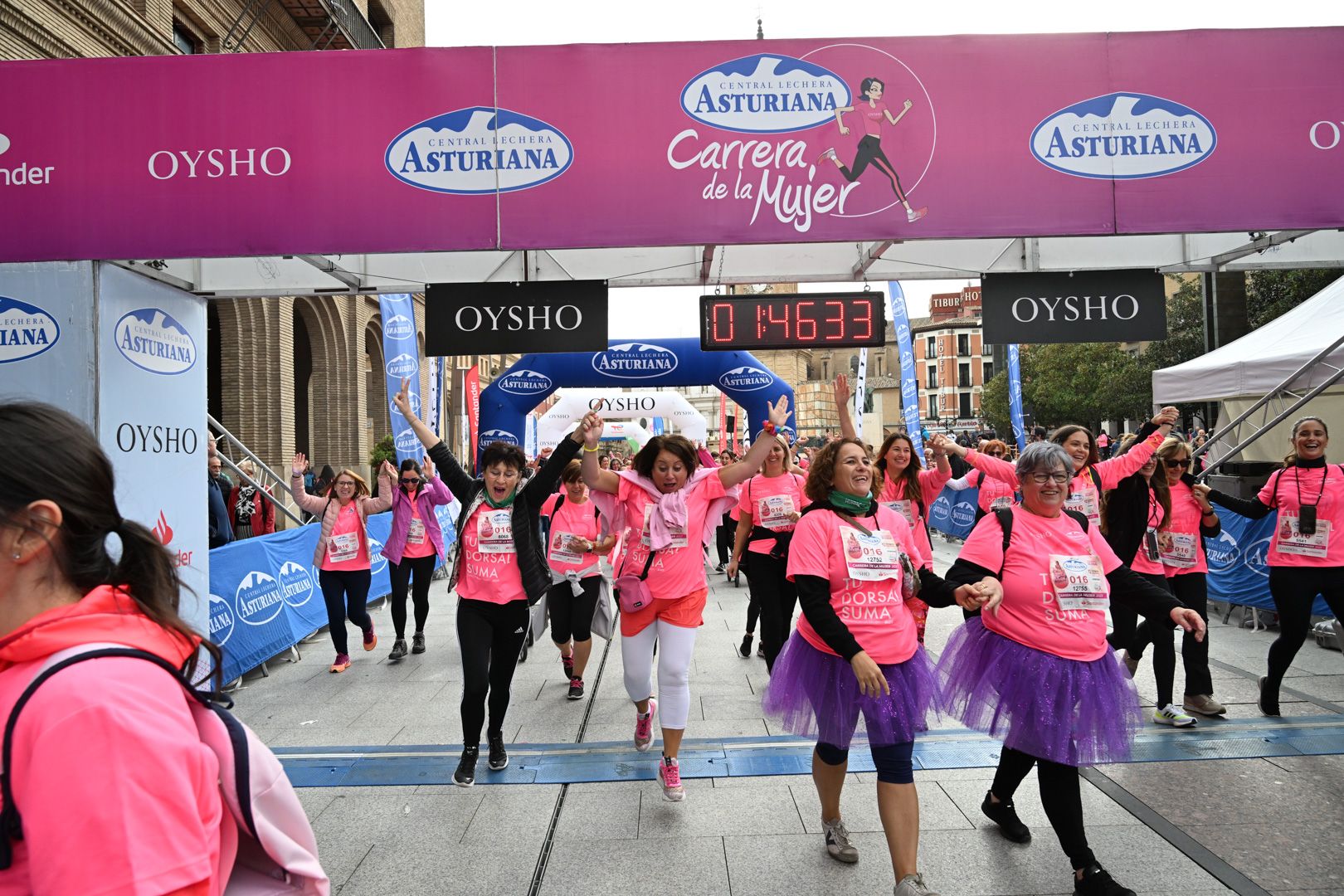 Todas las fotos de la Carrera de la Mujer de Zaragoza 2023. 9865