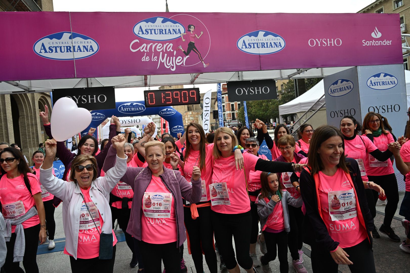 Todas las fotos de la Carrera de la Mujer de Zaragoza 2023. 9384
