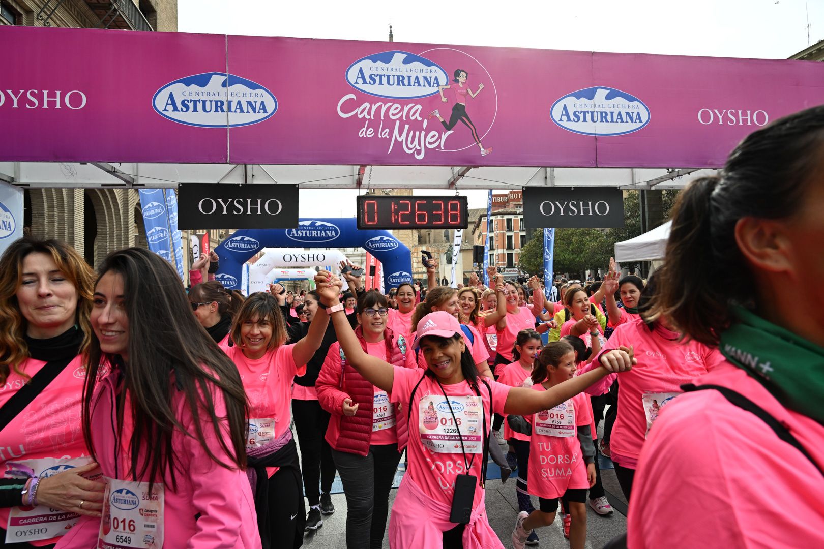 Todas las fotos de la Carrera de la Mujer de Zaragoza 2023. 8412