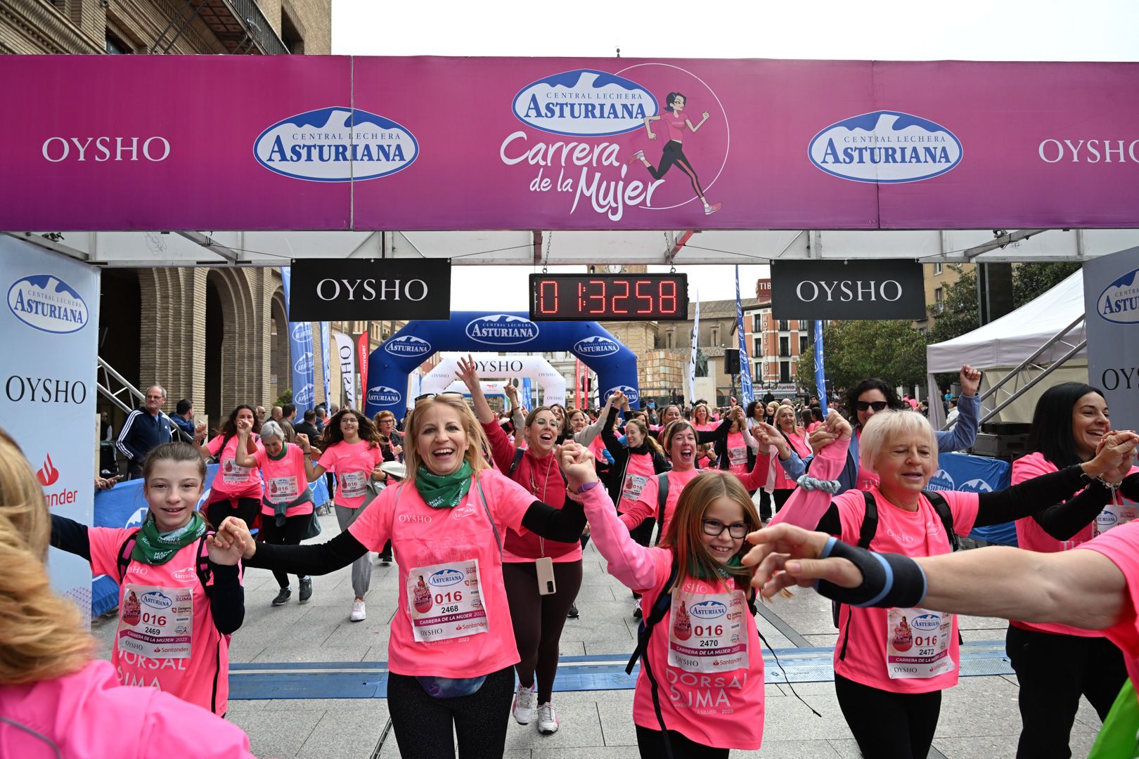 Todas las fotos de la Carrera de la Mujer de Zaragoza 2023. 8900